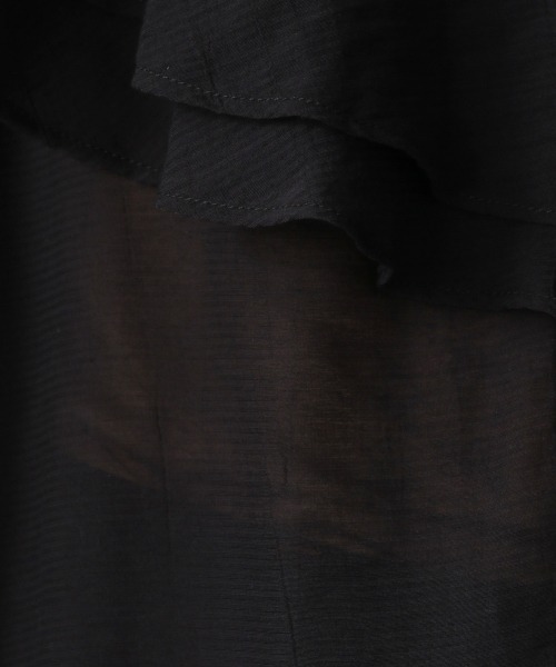 LOWRYS FARM（ローリーズファーム）の「ボリュームフリルブラウスＬＳ　217074（Tシャツ/カットソー・レディース・オフホワイト/ブラック/ブラック系その他/ブルー・FREE）」の16枚目の写真