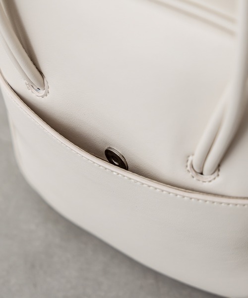 mystic（ミスティック）の「スクエアショルダーボストンバッグ（ショルダーバッグ・レディース・アイボリー/ブラック/グリーン・ONE SIZE）」の13枚目の写真