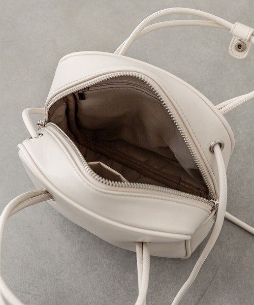 mystic（ミスティック）の「スクエアショルダーボストンバッグ（ショルダーバッグ・レディース・アイボリー/ブラック/グリーン・ONE SIZE）」の6枚目の写真