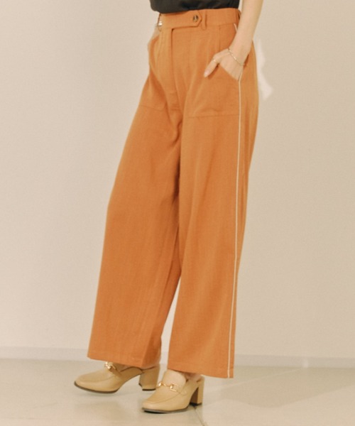 Chez toi（シェトワ）の「サイドパイピングベイカーワイドパンツ（その他パンツ・レディース・カーキ/オレンジ/グレイッシュベージュ・FREE）」の7枚目の写真