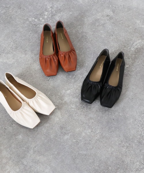 archives（アルシーヴ）の「くしゅくしゅフラットシューズ（バレエシューズ・レディース・ブラック/アイボリー/ブラウン系その他・MEDIUM/LARGE）」の3枚目の写真