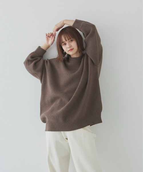 flaner(フラネ)の「オーバーサイズニット【ユニセックス着用可能】(ニット/セーター・レディース・ダークブラウン/ベージュ/ナチュラル・FREE)」の8枚目の写真