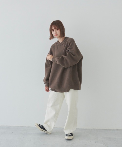 flaner(フラネ)の「オーバーサイズニット【ユニセックス着用可能】(ニット/セーター・レディース・ダークブラウン/ベージュ/ナチュラル・FREE)」の10枚目の写真