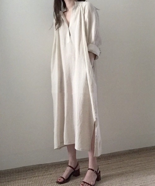 NiiNa（ニーナ）の「【NiiNa】パフスリーブワンピース（ワンピース・レディース・ベージュ・FREE）」の6枚目の写真