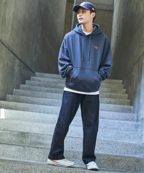 Snap club(スナップクラブ)の「【Snap club】裏起毛ワンポイント刺繍ロゴ オーバーサイズ プルオーバーパーカー(パーカー・メンズ・ライトブルー/ネイビー/ブラック/オートミール/グリーン系その他/オレンジ/ダークベージュ・M/L)」の10枚目の写真