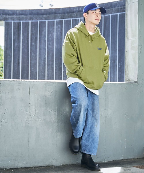 Snap club(スナップクラブ)の「【Snap club】裏起毛ワンポイント刺繍ロゴ オーバーサイズ プルオーバーパーカー(パーカー・メンズ・ライトブルー/ネイビー/ブラック/オートミール/グリーン系その他/オレンジ/ダークベージュ・M/L)」の9枚目の写真