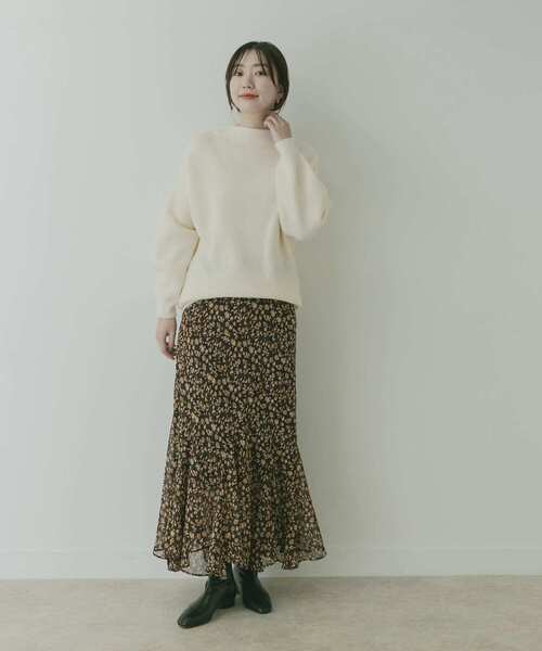 KBF+(ケービーエフプラス)の「KBF+ 片畦ボトルネックニット∴(ニット/セーター・レディース・アイボリー/パープル/ダークブラウン・ONE)」の19枚目の写真