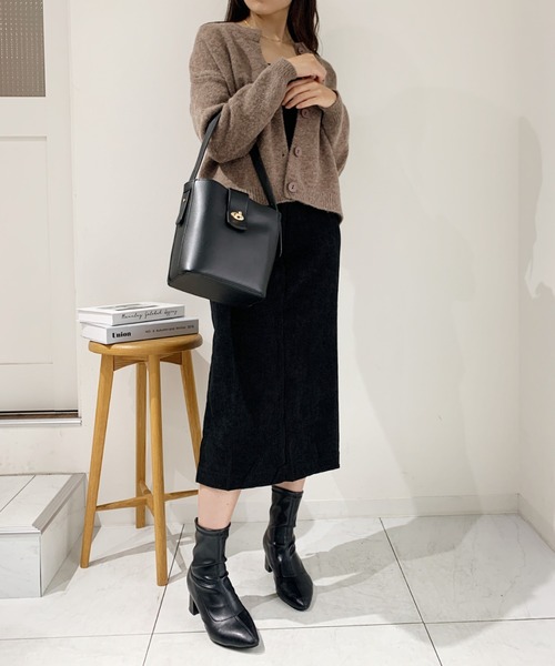 CLEA（クレア）の「ベルト付きコーデュロイタイトスカート（スカート・レディース・ブラウン/ブラック・FREE）」の12枚目の写真