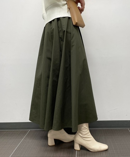 LOUNGEDRESS（ラウンジドレス）の「【再登場】タフタフレアスカート（スカート・レディース・ブラック/カーキ/アイボリー/チャコールグレー/オフホワイト・FREE）」の21枚目の写真