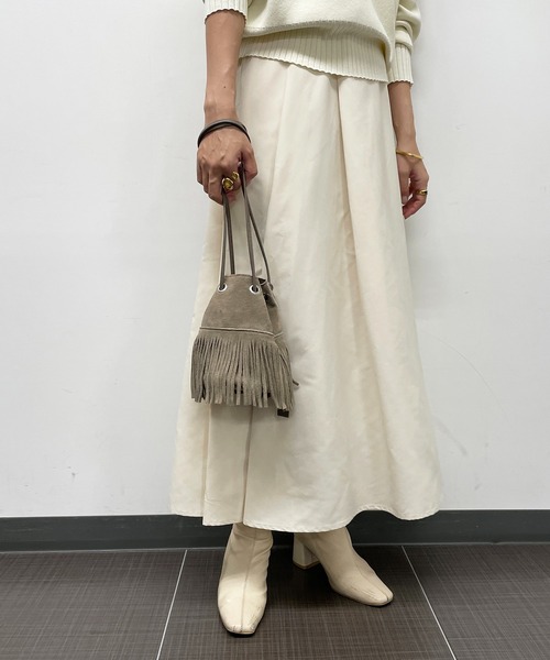 LOUNGEDRESS（ラウンジドレス）の「【再登場】タフタフレアスカート（スカート・レディース・ブラック/カーキ/アイボリー/チャコールグレー/オフホワイト・FREE）」の6枚目の写真