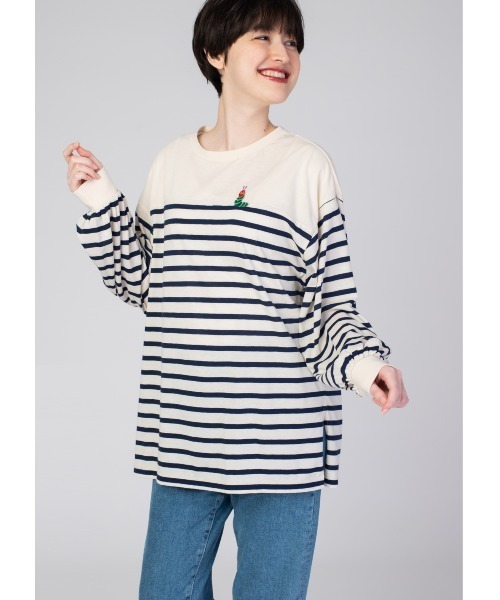 Design Tshirts Store graniph（デザイン　ティーシャツ　ストア　グラニフ）の「スタンド(エリック カール)｜コラボボーダー長袖Tシャツ（Tシャツ/カットソー・レディース・ナチュラル・FREE）」の10枚目の写真
