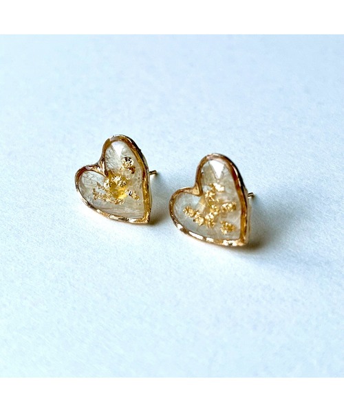 tone(トーン)の「【Willija】金属アレルギー対応《葉重》花びらと金箔のハートピアス(MA)(ピアス(両耳用)・レディース・ホワイト/ローズ/ブルー系その他/ネイビー/オレンジ/グリーン・FREE)」の12枚目の写真