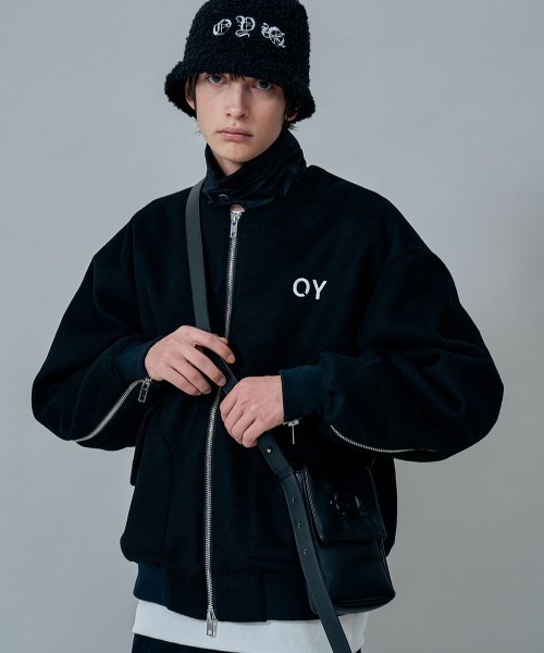 OY（オーワイ）の「『OY/オーワイ』EMBOSS LOGO LEATHER MINI