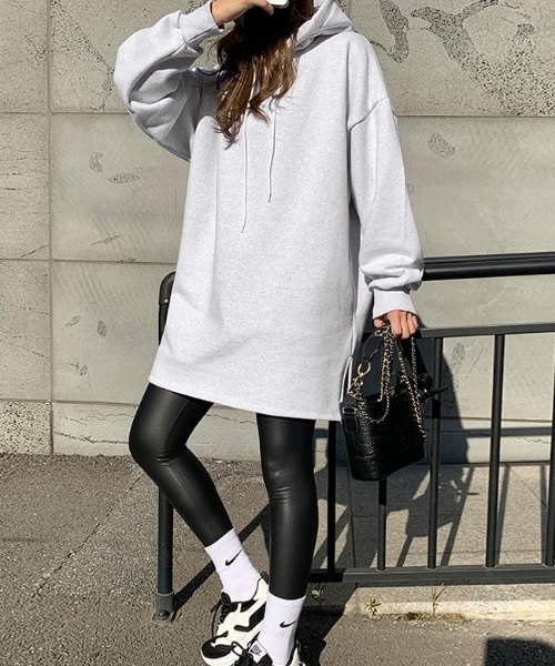 NANING9（ナンニング）の「NANING9 オーバーサイズロングパーカー（パーカー・レディース・ホワイト/ベージュ・FREE）」の17枚目の写真