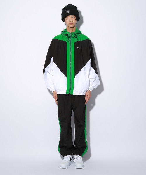PBLIM(ページボーイリム)の「PAGEBOYLIM/シャカシャカハイショクブルゾン(ブルゾン・レディース・グレー系その他/グリーン系その他/ブラック系その他/ブルー・FREE)」の22枚目の写真