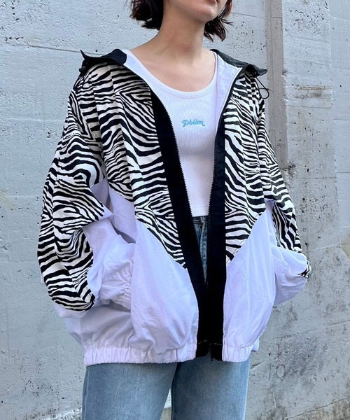 PBLIM(ページボーイリム)の「PAGEBOYLIM/シャカシャカハイショクブルゾン(ブルゾン・レディース・グレー系その他/グリーン系その他/ブラック系その他/ブルー・FREE)」の9枚目の写真
