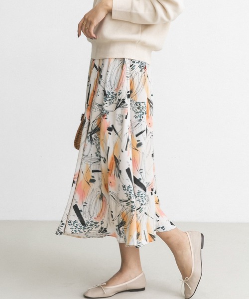 URBAN RESEARCH ROSSO(アーバンリサーチロッソ)の「アートプリントスカート(スカート・レディース・ブルー系その他/オレンジ系その他・FREE)」の6枚目の写真