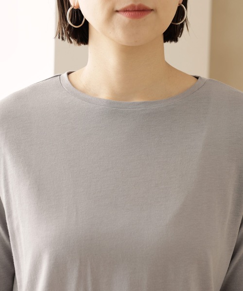 SALON adam et rope'（サロン アダム エ ロペ）の「クルーネックロングスリーブジャージーカットソー（Tシャツ/カットソー・レディース・ブラック/グレー/ホワイト・FREE）」の7枚目の写真