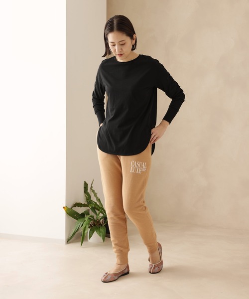 SALON adam et rope'（サロン アダム エ ロペ）の「クルーネックロングスリーブジャージーカットソー（Tシャツ/カットソー・レディース・ブラック/グレー/ホワイト・FREE）」の8枚目の写真