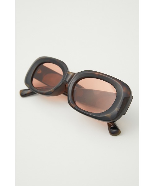 SLY（スライ）の「KARLA SLIM SQUARE EYEWEAR スリム スクエア アイウェア（サングラス・レディース・マルチ/ブラック・FREE）」の5枚目の写真