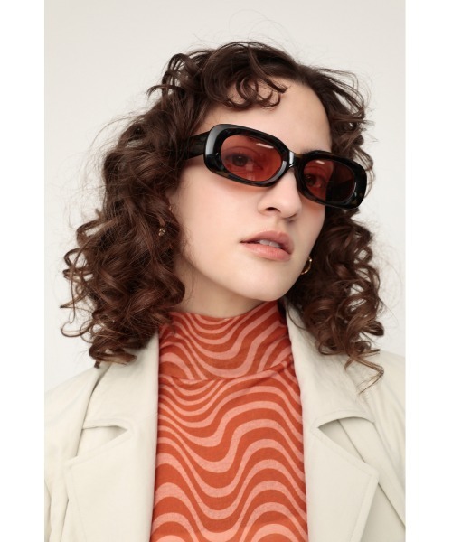 SLY（スライ）の「KARLA SLIM SQUARE EYEWEAR スリム スクエア アイウェア（サングラス・レディース・マルチ/ブラック・FREE）」の10枚目の写真