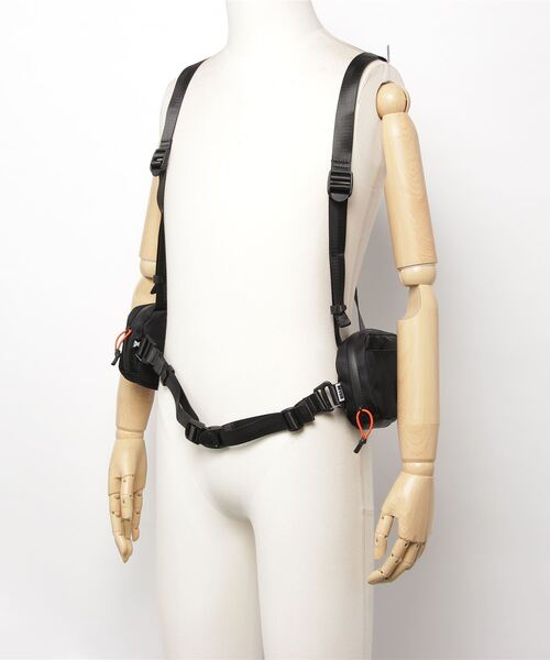 MYne（マイン）の「【MAKAVELIC X MYne】 Harness Bag（ショルダーバッグ・メンズ・ブラック・FREE）」の13枚目の写真