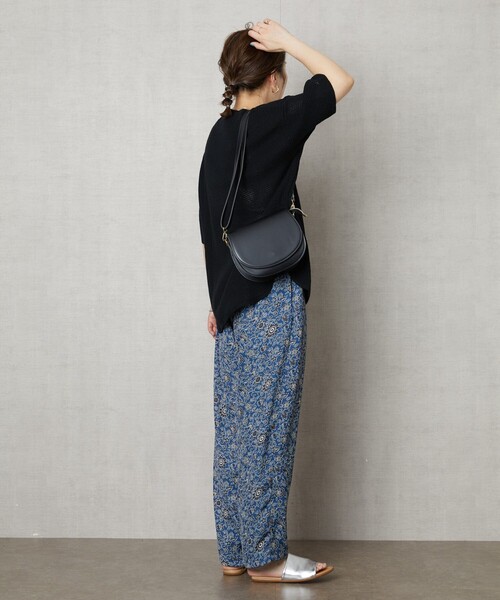 FREAK'S STORE（フリークスストア）の「▽【WEB限定】フラワープリントイージーパンツ（その他パンツ・レディース・ブラック/イエロー/ブルー・SMALL/MEDIUM）」の21枚目の写真