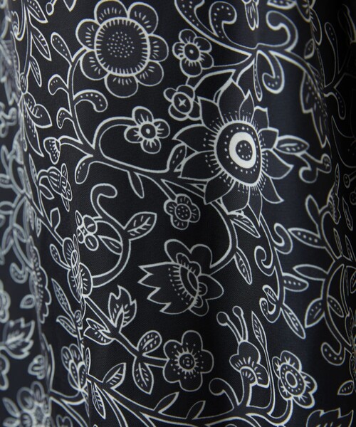 FREAK'S STORE（フリークスストア）の「▽【WEB限定】フラワープリントイージーパンツ（その他パンツ・レディース・ブラック/イエロー/ブルー・SMALL/MEDIUM）」の16枚目の写真