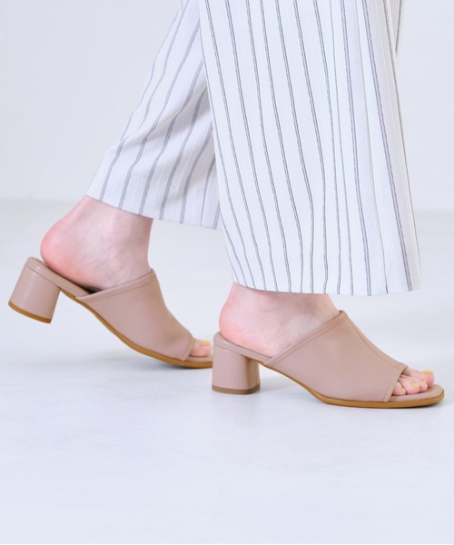 ORiental TRaffic(オリエンタルトラフィック)の「変形ヒールストレッチミュールサンダル/21206(サンダル・レディース・ブラック/ブラウン/ピンク/ホワイト・S/M/L/LL/3L/SS)」の4枚目の写真