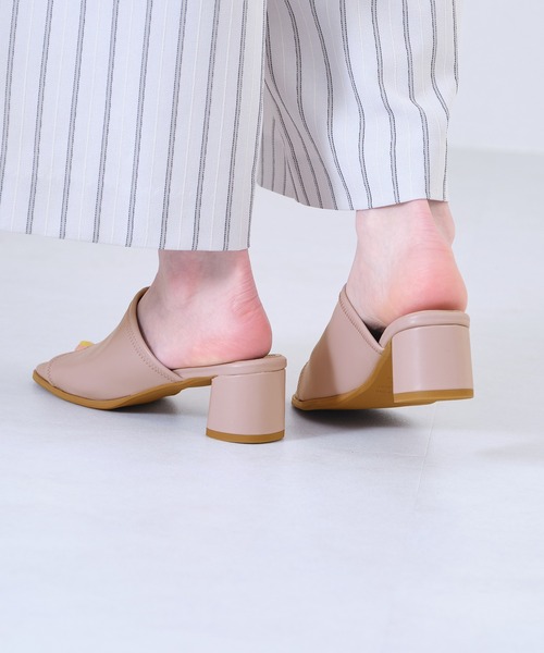 ORiental TRaffic(オリエンタルトラフィック)の「変形ヒールストレッチミュールサンダル/21206(サンダル・レディース・ブラック/ブラウン/ピンク/ホワイト・S/M/L/LL/3L/SS)」の12枚目の写真