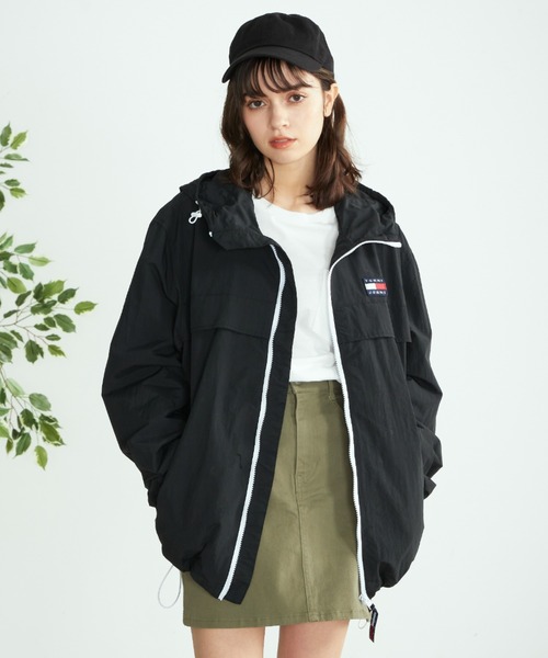 tommy jeans(トミー ジーンズ)の「フラッグロゴウィンドブレーカー(ナイロンジャケット・メンズ・ブラック/ブルー/ホワイト・SMALL/MEDIUM/LARGE/X-LARGE)」の15枚目の写真