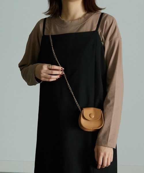 RANAN(ラナン)の「〈Beautiful Cotton 綿100%〉UVカット/接触冷感 モックネックTシャツ 長袖(Tシャツ/カットソー・レディース・ラベンダー/ネイビー/チャコール/グリーン/カーキ/ダークブルー/ベージュ/ブラック/モカ/オフホワイト/ライトグレー/ボルドー/オレンジ系/グリーン系その他/ダークブラウン/ブラウン系/パープル/イエロー/その他・LL/S/L/M)」の7枚目の写真
