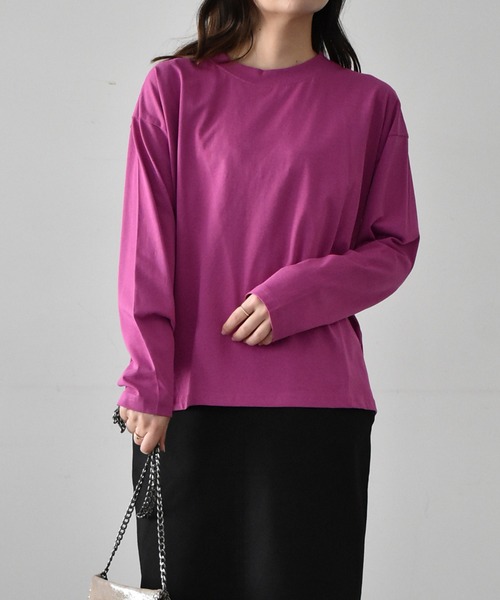 RANAN(ラナン)の「〈Beautiful Cotton 綿100%〉UVカット/接触冷感 モックネックTシャツ 長袖(Tシャツ/カットソー・レディース・ラベンダー/ネイビー/チャコール/グリーン/カーキ/ダークブルー/ベージュ/ブラック/モカ/オフホワイト/ライトグレー/ボルドー/オレンジ系/グリーン系その他/ダークブラウン/ブラウン系/パープル/イエロー/その他・LL/S/L/M)」の15枚目の写真