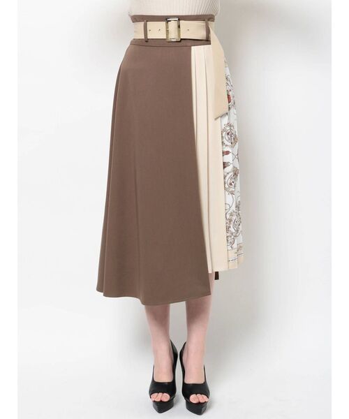 RESEXXY(リゼクシー)の「スカーフプリーツスカート(スカート・レディース・アイボリー/ネイビー/ブラウン・FREE)」の20枚目の写真