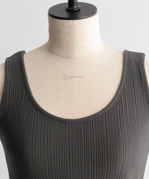 Andemiu（アンデミュウ）の「テレコタンク272897（タンクトップ・レディース・オフホワイト/ブラック/グレー・FREE）」の10枚目の写真