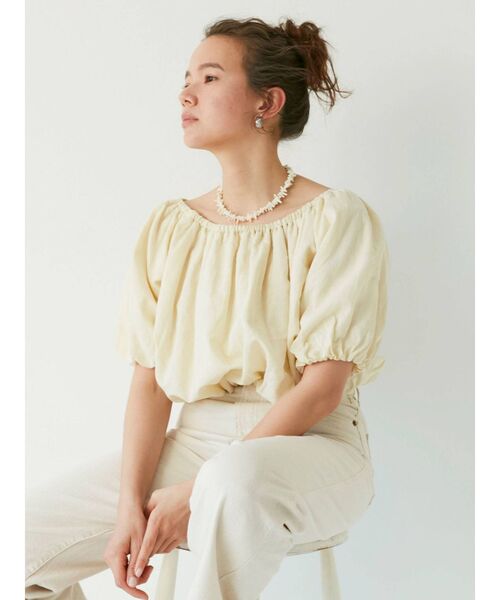 Ungrid（アングリッド）の「ショートネックレス（ネックレス・レディース・アイボリー・FREE）」の2枚目の写真