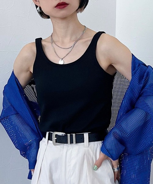 PAGEBOY(ページボーイ)の「バックオープンカップタンク(タンクトップ・レディース・ブラック/オフホワイト/ホワイト×ブラック/ベージュ系その他・FREE)」の9枚目の写真