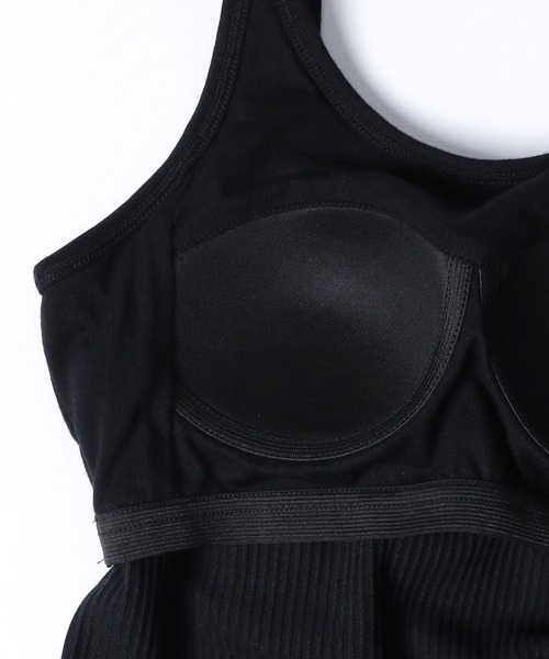 PAGEBOY(ページボーイ)の「バックオープンカップタンク(タンクトップ・レディース・ブラック/オフホワイト/ホワイト×ブラック/ベージュ系その他・FREE)」の20枚目の写真