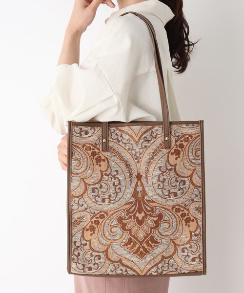 Ober Tashe(オーバータッシェ)の「パイピングA4トート(トートバッグ・レディース・ブラック系5/ブラック系8/ブラウン系6/ベージュ系8/ライトグリーン系・FREE)」の21枚目の写真