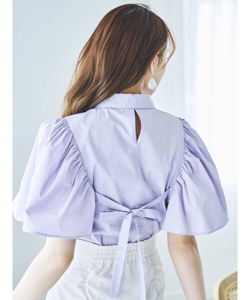 dazzlin（ダズリン）の「フレアスリーブショートシャツ（シャツ/ブラウス・レディース・オフホワイト/ブラック/ラベンダー・FREE）」の4枚目の写真