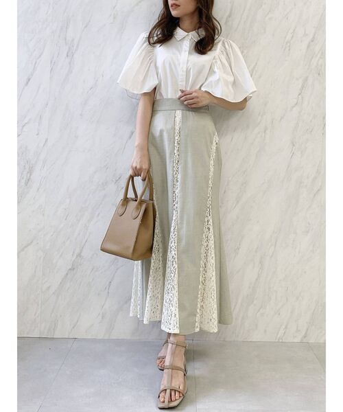 dazzlin（ダズリン）の「フレアスリーブショートシャツ（シャツ/ブラウス・レディース・オフホワイト/ブラック/ラベンダー・FREE）」の13枚目の写真