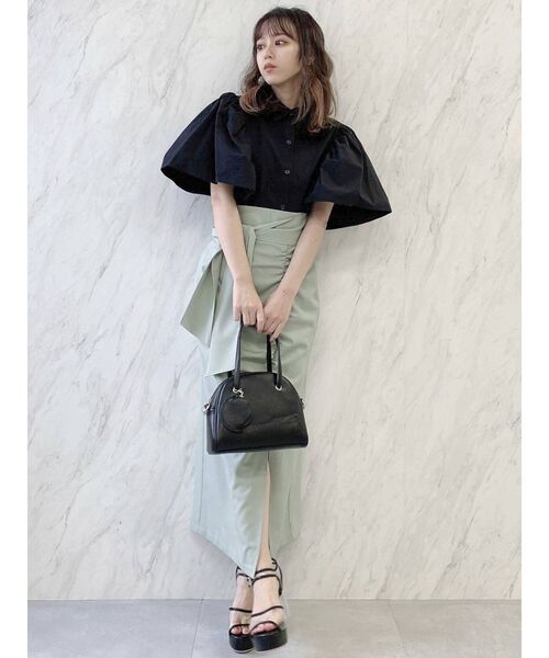 dazzlin（ダズリン）の「フレアスリーブショートシャツ（シャツ/ブラウス・レディース・オフホワイト/ブラック/ラベンダー・FREE）」の20枚目の写真