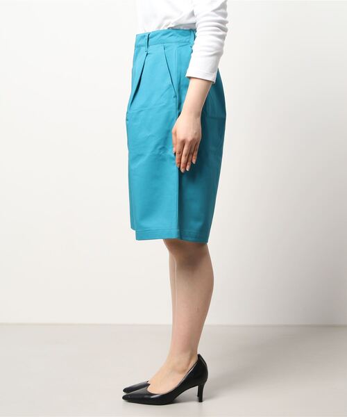 SPINNS（スピンズ）の「TWL素材 カラーハーフパンツ（その他パンツ・レディース・ブラック/ベージュ/ブルー/レッド/キャメル/オリーブ/オフホワイト・ONESIZE）」の15枚目の写真