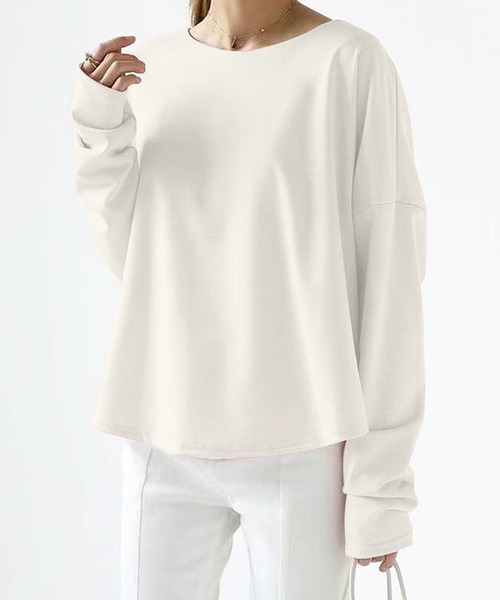Amulet(アミュレット)の「バックプリーツロングカットソー(Tシャツ/カットソー・レディース・ホワイト/ブラウン/ブラック/ブルー/ピンク/グリーン/ベージュ/グレー・FREE)」の3枚目の写真