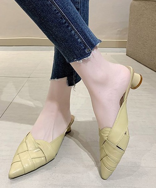 STYLEBLOCK(スタイルブロック)の「編み込み風デザインミュール(サンダル・レディース・ベージュ系その他/イエロー/ベージュ/ブラック/レッド/グリーン・38/35/39/36/37/34/40)」の1枚目の写真