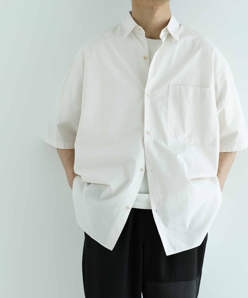 ADAM ET ROPE'(アダムエロペ)の「ビッグシルエット レギュラーカラー アソート 半袖シャツ(シャツ/ブラウス・メンズ・ベージュ系その他2/グリーン系その他/パープル系その他/ホワイト系その他4・L/M)」の3枚目の写真