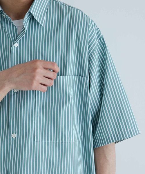 ADAM ET ROPE'(アダムエロペ)の「ビッグシルエット レギュラーカラー アソート 半袖シャツ(シャツ/ブラウス・メンズ・ベージュ系その他2/グリーン系その他/パープル系その他/ホワイト系その他4・L/M)」の12枚目の写真