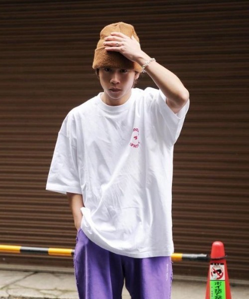 Student Apathy/スチューデントアパシー/studentapathy circle logo T shirt/サークルロゴTシャツ(Tシャツ/カットソー)|L.H.P(エルエイチピー) Student Apathy/スチューデントアパシー/studentapathy circle logo T shirt/サークルロゴTシャツ(Tシャツ/カットソー)|L.H.P(エルエイチピー)