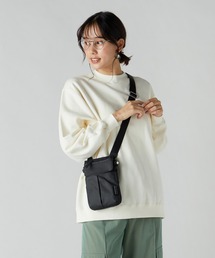 レザーコンビナイロンシリーズ 縦型ポシェット