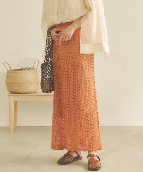 Ambre Neige(アンブルネージュ)の「レースナロースカート/【WEB/EC限定商品】(スカート・レディース・オレンジ/アイボリー/モカ・SMALL/MEDIUM)」の3枚目の写真